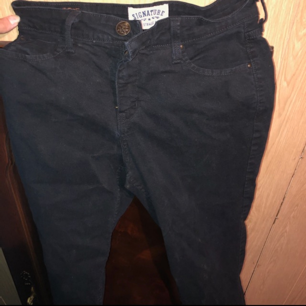 Carpis - Picture 2 of 4